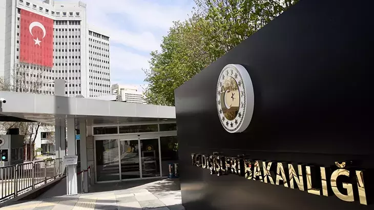 XİN Kamboca-Tailand bəyanatını alqışlayır