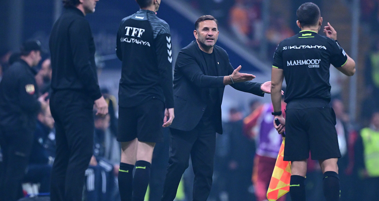 Okan Buruk hakimləri tənqid etdi