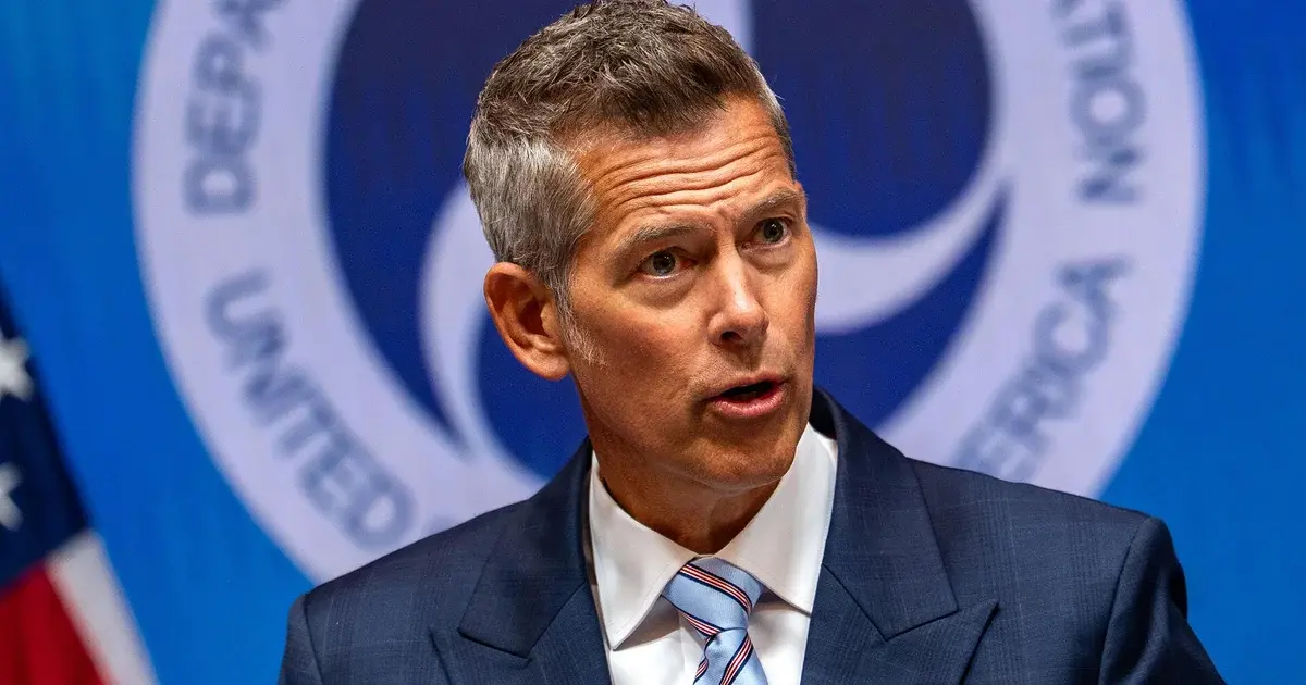 Nəqliyyat naziri Şon Daffi "Face the Nation"da çıxış edib